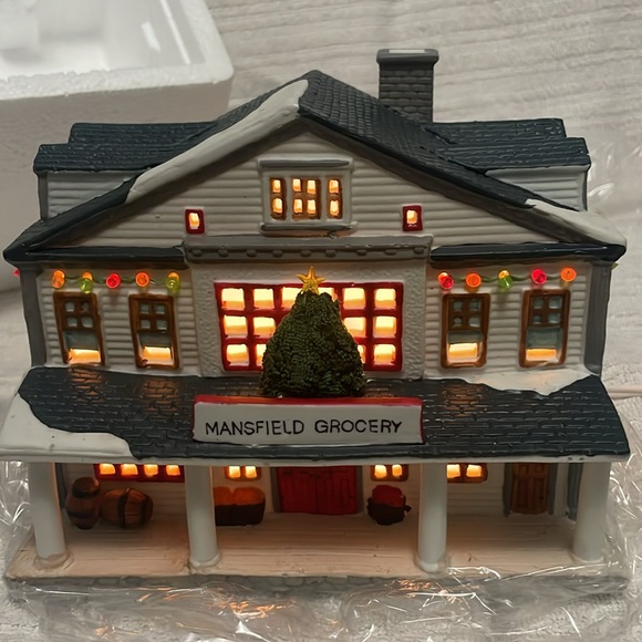 LemaxVillage Collection Dickensvale 55148 Mansfield Grocery...